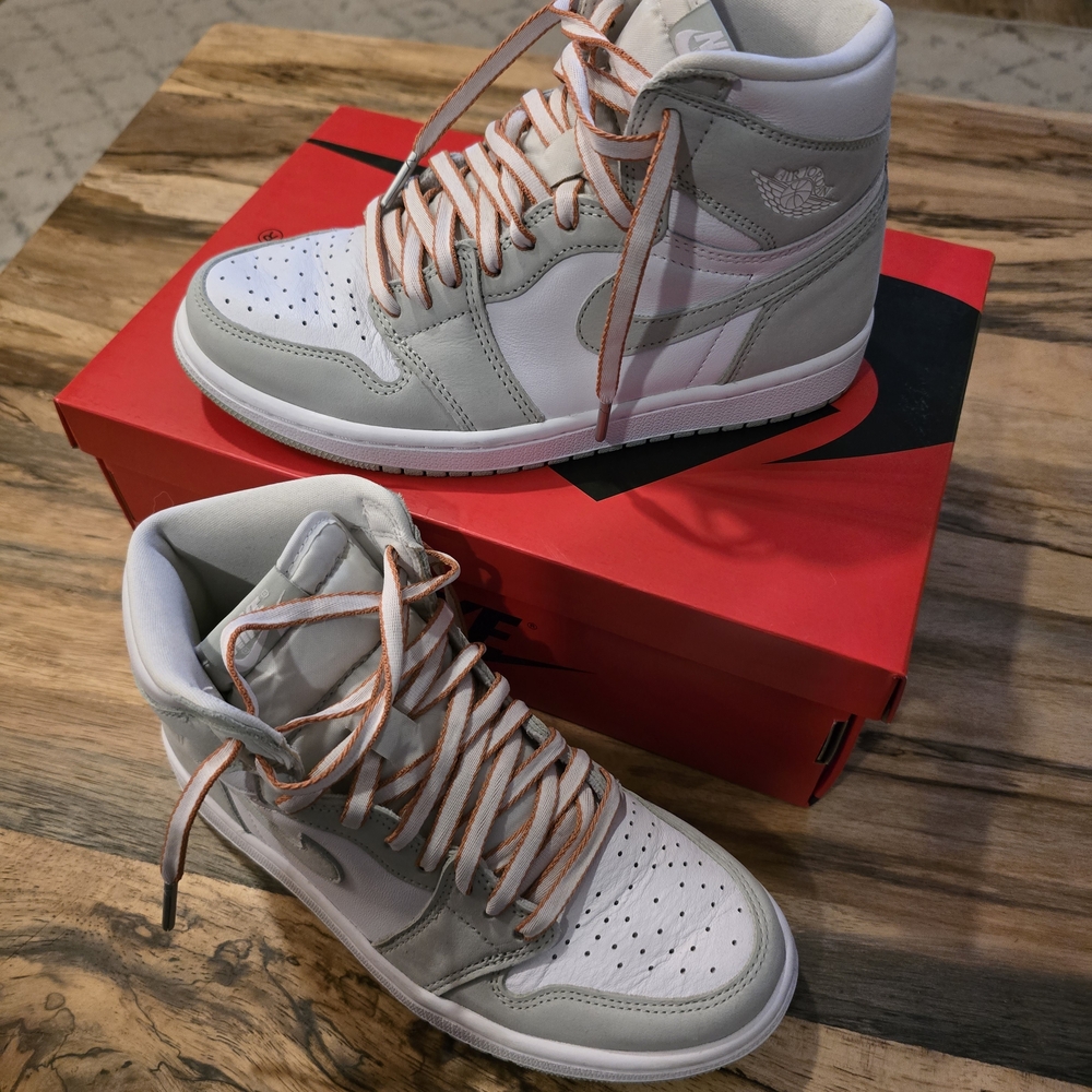 Jordan Women's Gray and White Sneakers with Pink Laces